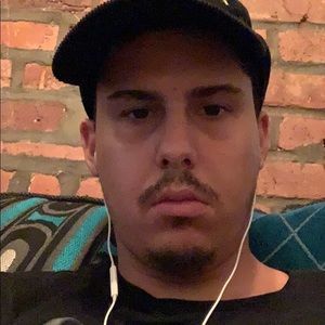 Meet your Posher, Ian